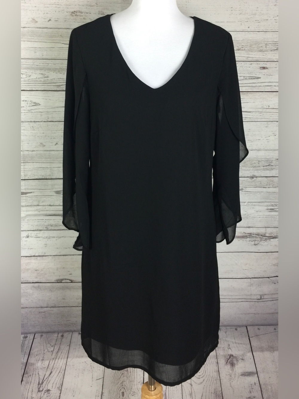 Luxology Women’s Black V-Neck Slit Sleeve Chiffon Lined Shift Dress Size 10
